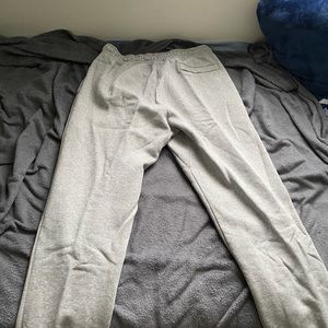 Full nike x stranger things hoodie and sweat pants